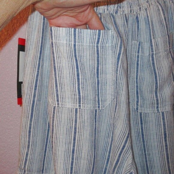 Briggs Linen Blend Pull On Shorts Size M Pockets High Rise Wide Leg Crochet NWT - Picture 7 of 9